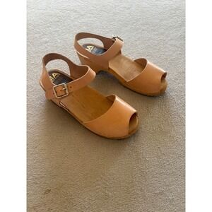 MIA Clogs Sandals Peep Toe Wood Heel Leather Straps Women Size 37 (US 7)